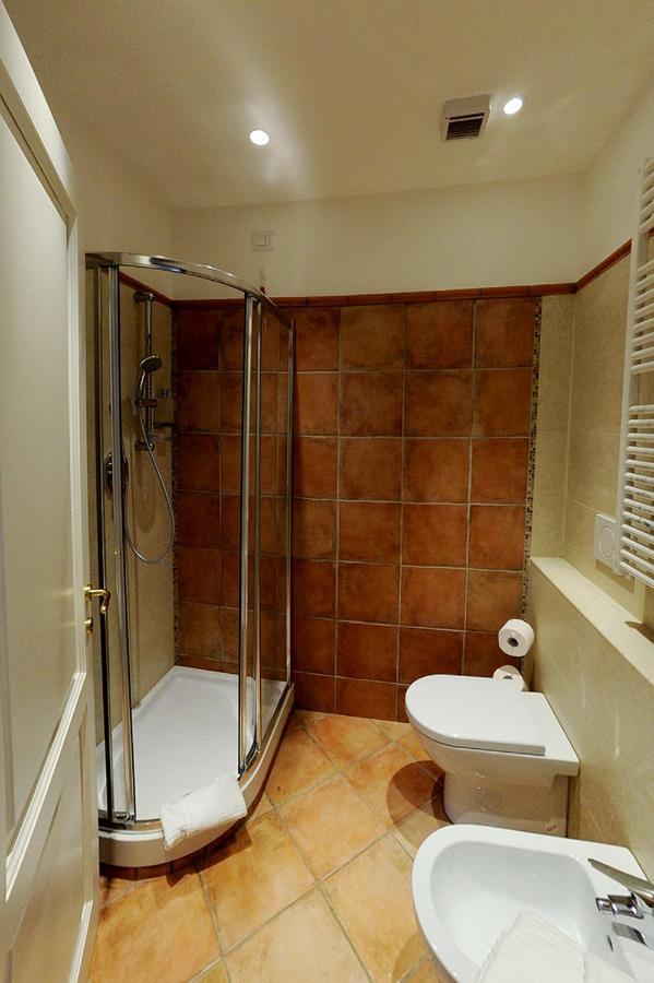 Relais Cavour 133 Apartment Rome Luaran gambar
